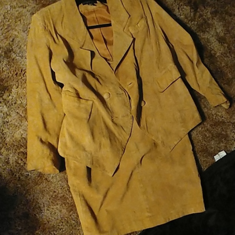 Elizabeth 2pc skirt set (L)